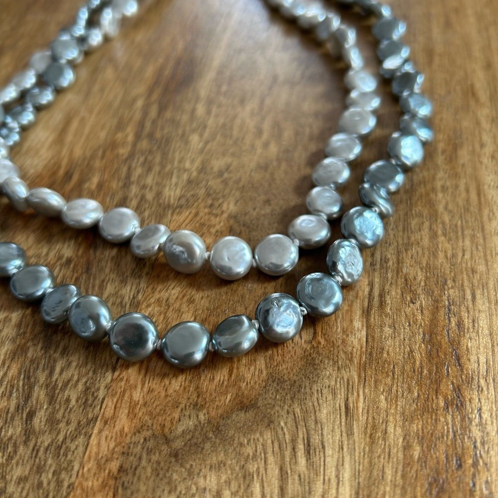 Beautiful two toned silver necklace.